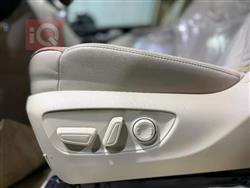 تۆیۆتا لاند کروزەر